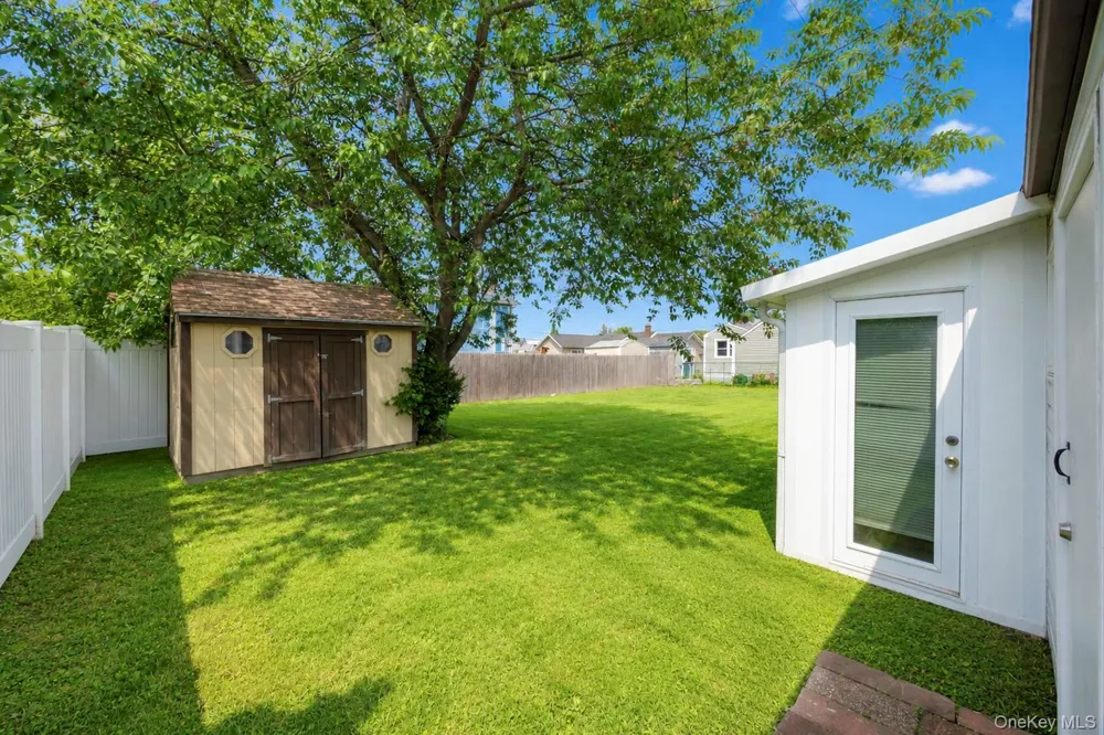 125 S 5th Street Bethpage, NY 11714