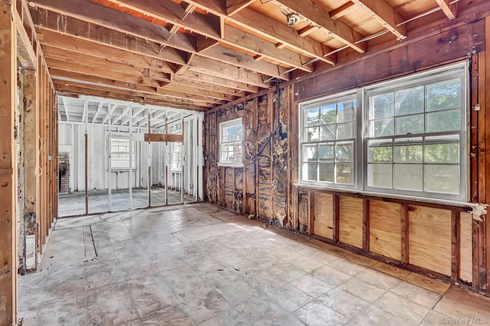 1343 Stony Brook Road Stony Brook, NY 11790