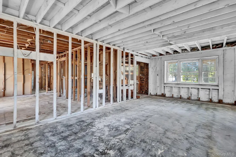 1343 Stony Brook Road Stony Brook, NY 11790