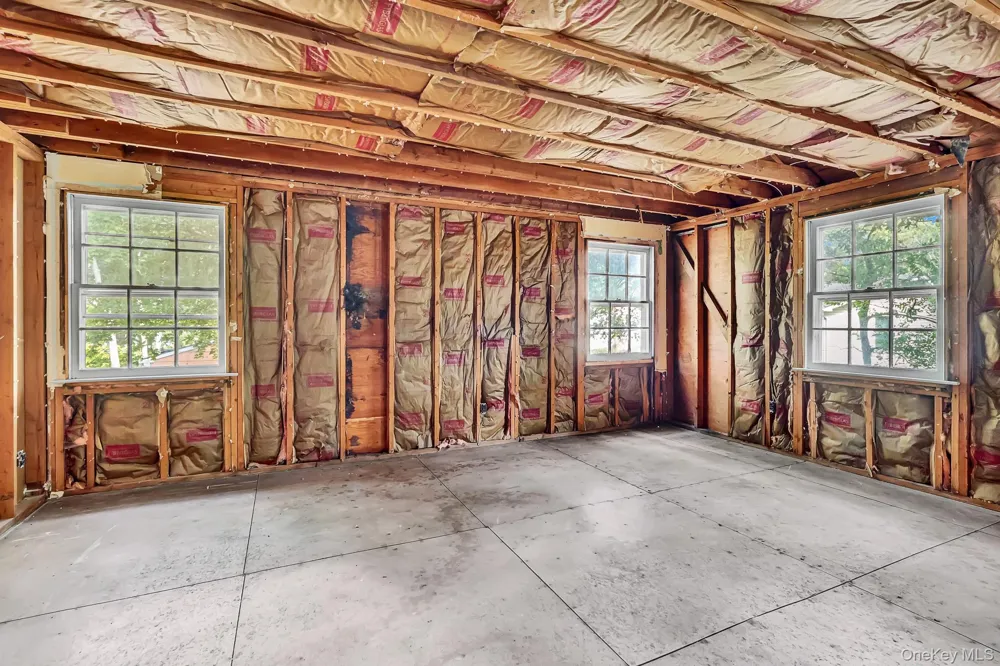 1343 Stony Brook Road Stony Brook, NY 11790