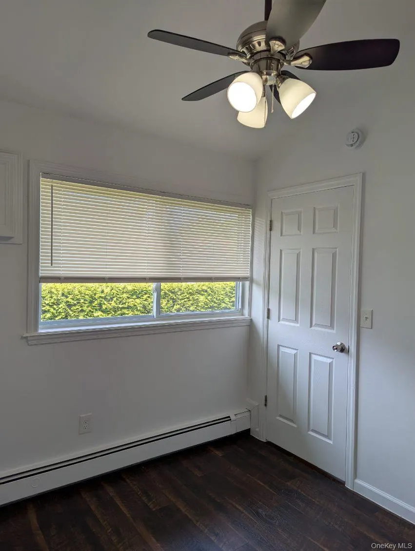 1727 N. Gardiner Drive Bay Shore, NY 11706