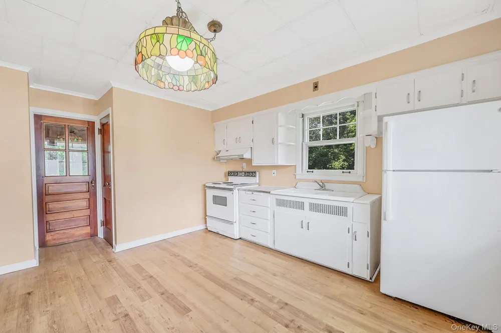 8 Triton Road Rocky Point, NY 11778