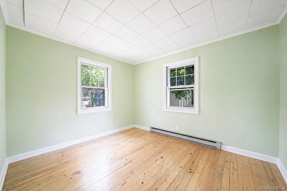 8 Triton Road Rocky Point, NY 11778