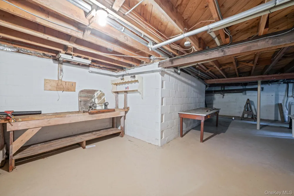 8 Triton Road Rocky Point, NY 11778