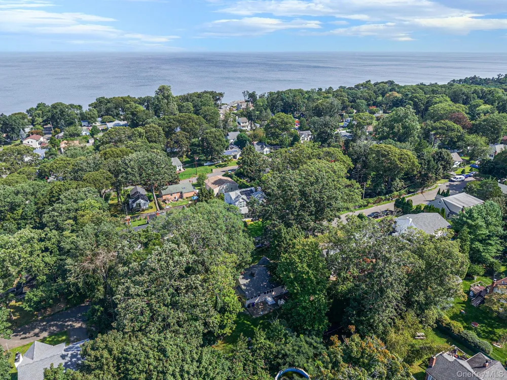 8 Triton Road Rocky Point, NY 11778