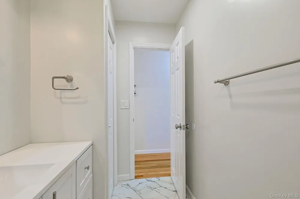 26 Becket Street Kingston, NY 12401