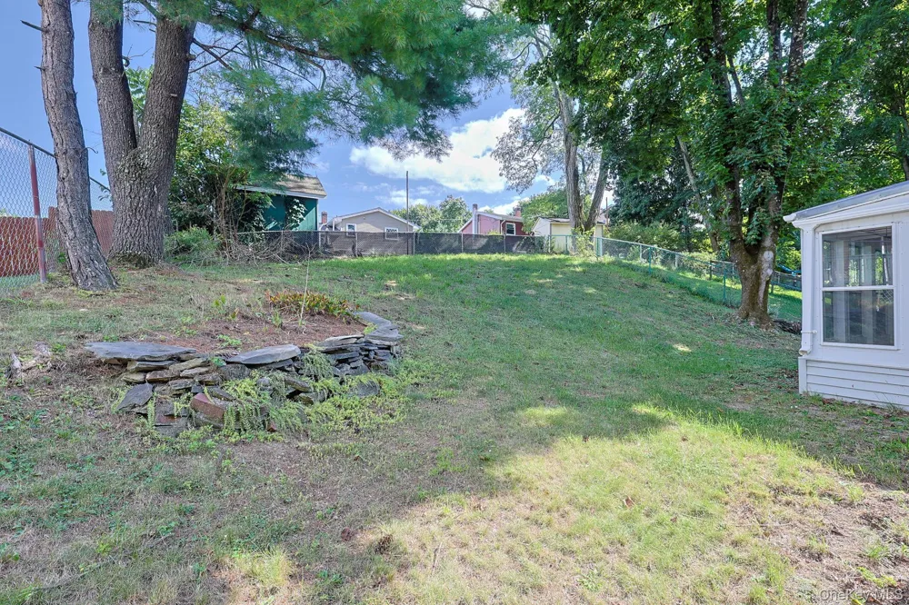 26 Becket Street Kingston, NY 12401