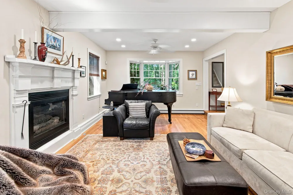 45 Shadyrest Drive Sag Harbor, NY 11963
