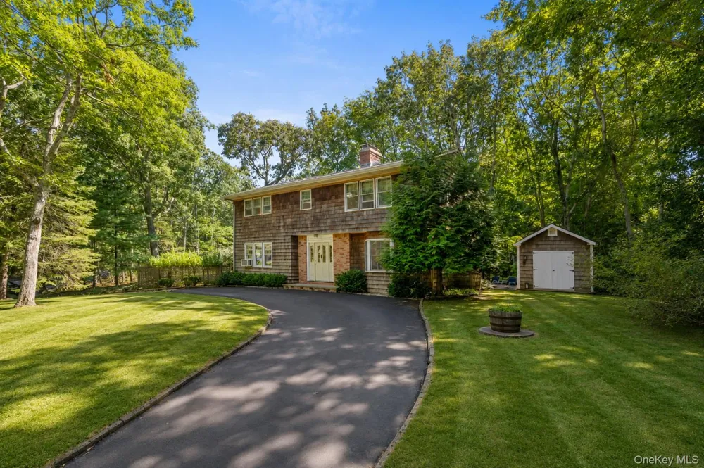 45 Shadyrest Drive Sag Harbor, NY 11963