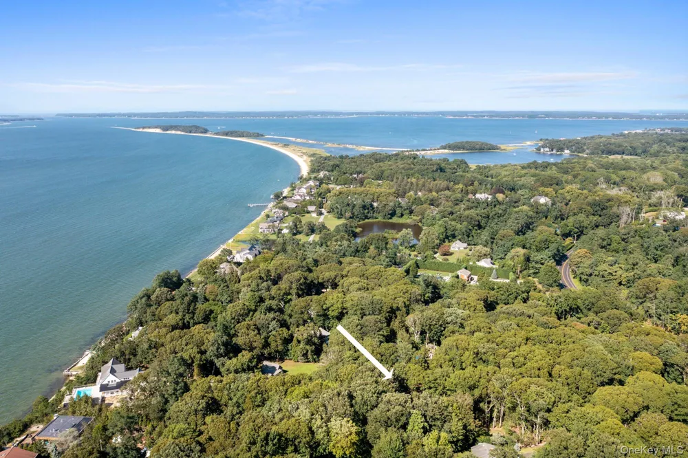 45 Shadyrest Drive Sag Harbor, NY 11963