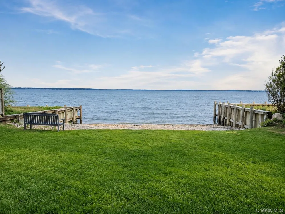 45 Shadyrest Drive Sag Harbor, NY 11963