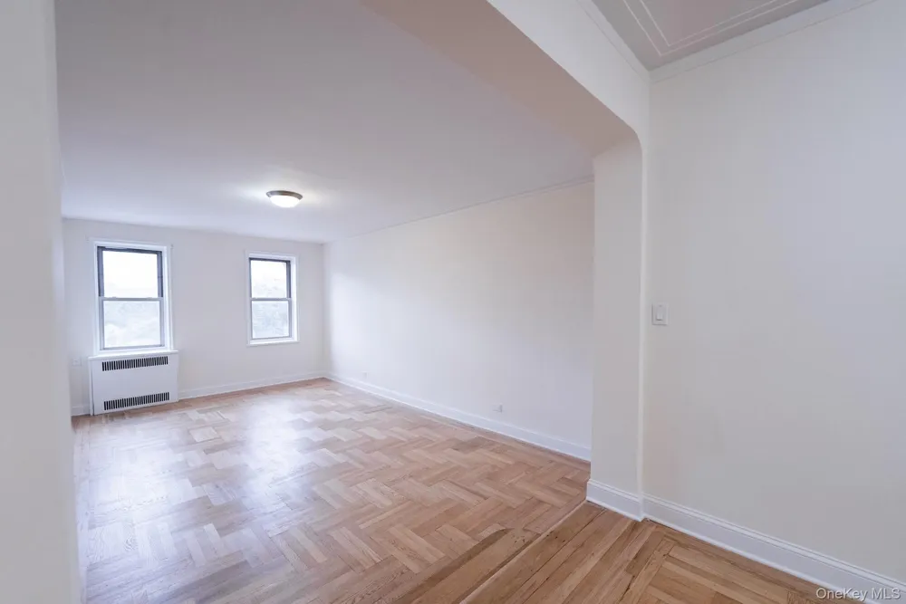 2190 Boston Road #5M Bronx, NY 10462