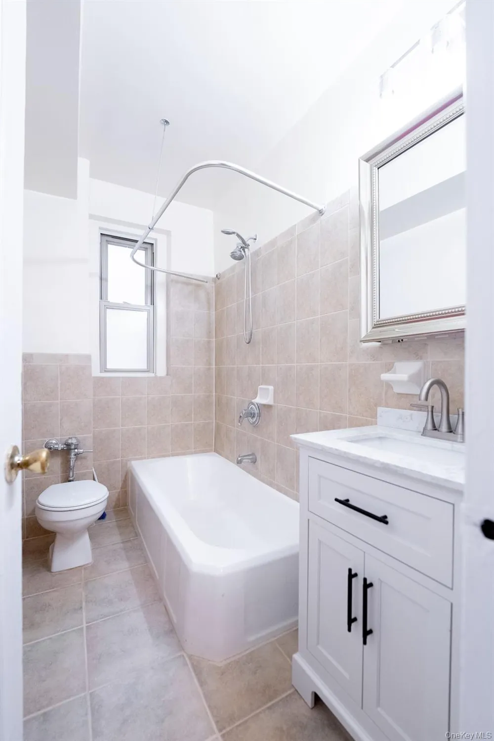 2190 Boston Road #5M Bronx, NY 10462