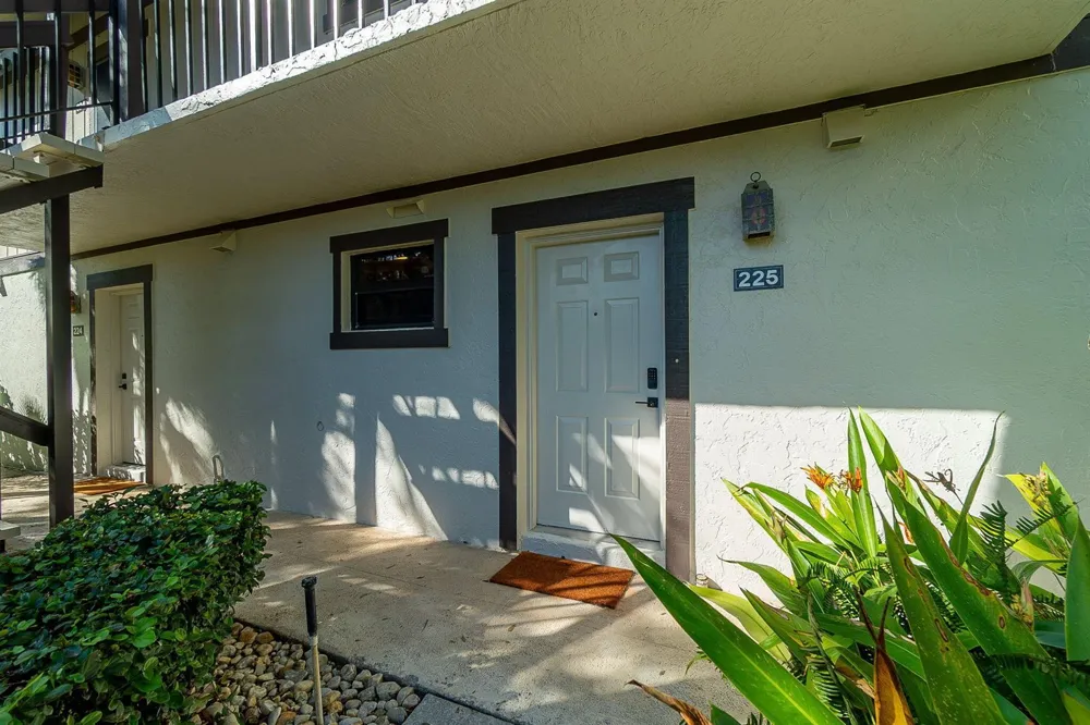13334 Polo Club Road #Apt 224 Wellington, FL 33414