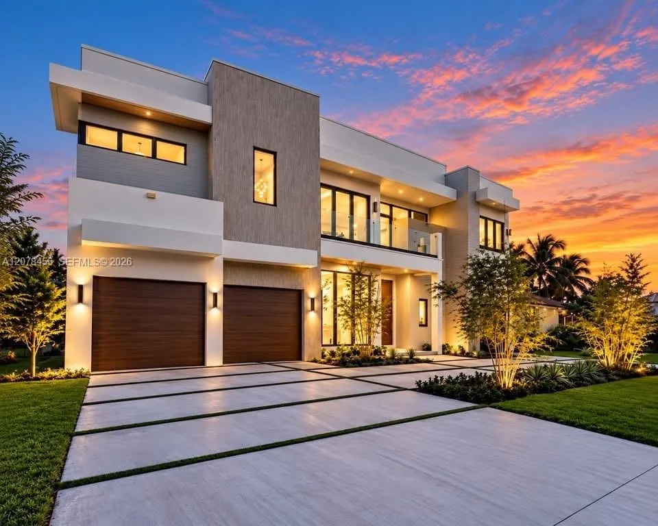 252 SW 14th Pl Boca Raton, FL 33432