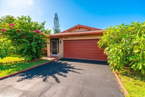9843 NW 75TH COURT NW
