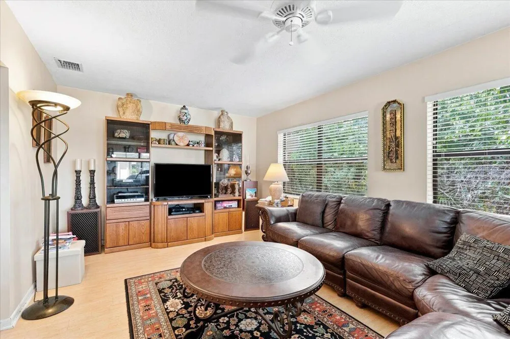 9843 NW 75TH COURT NW Tamarac, FL 33321