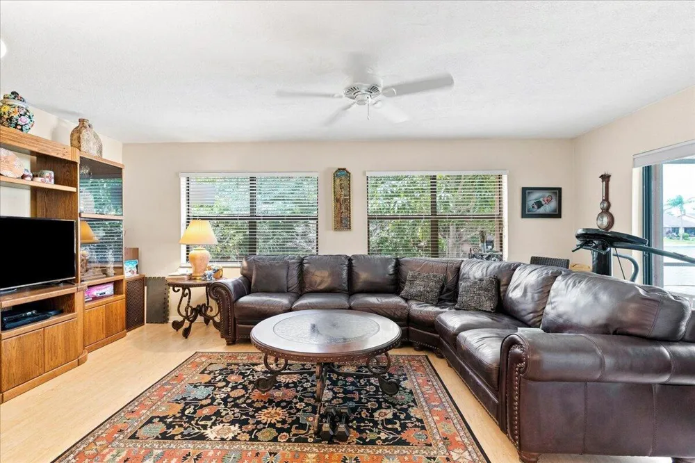 9843 NW 75TH COURT NW Tamarac, FL 33321