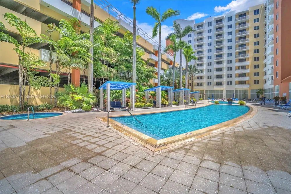 18800 NE 29th Ave #517 (Fully Renovated) Aventura, FL 33180