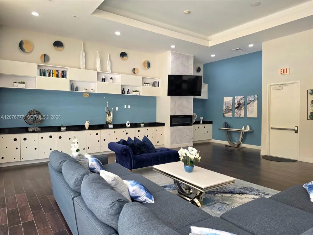 18800 NE 29th Ave #517 (Fully Renovated) Aventura, FL 33180