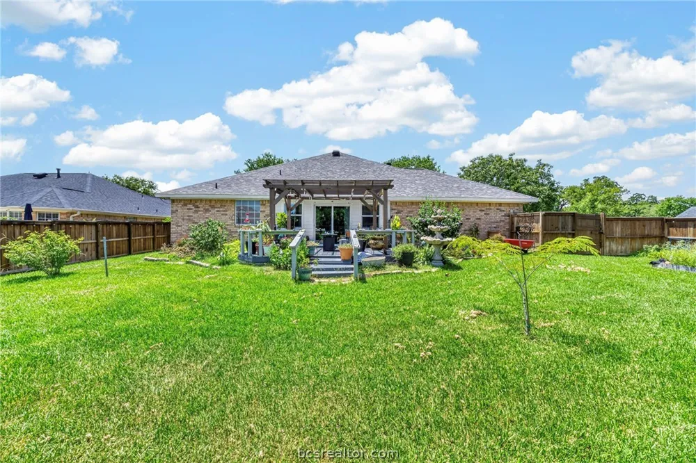 2301 Kuykendall Circle Bryan, TX 77808