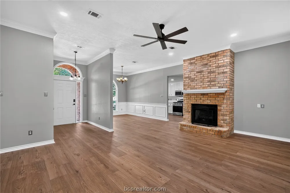 2301 Kuykendall Circle Bryan, TX 77808