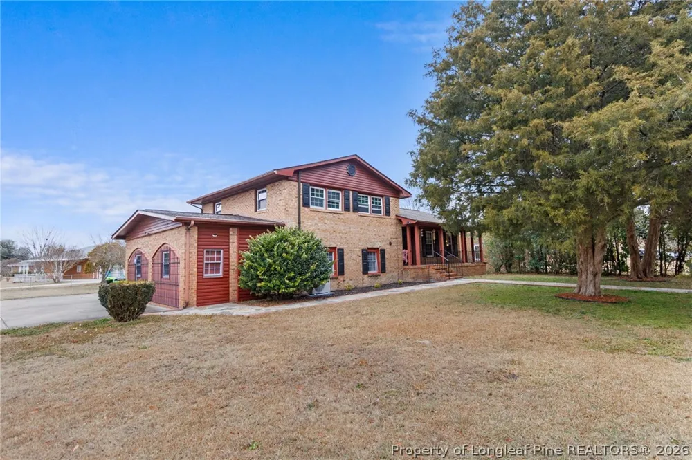 612 Freda Court Spring Lake, NC 28390