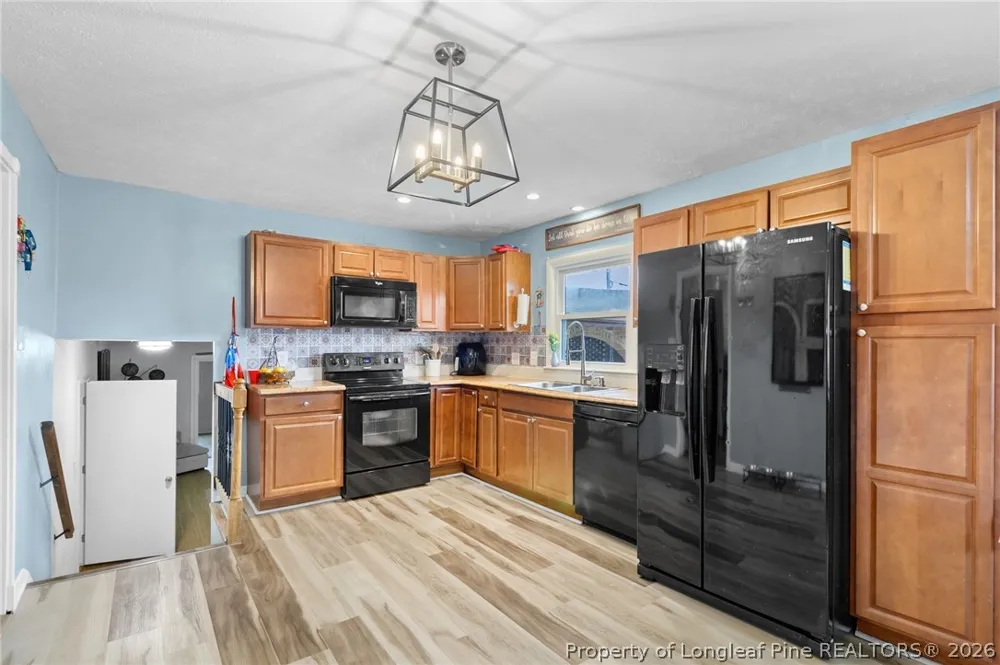 612 Freda Court Spring Lake, NC 28390