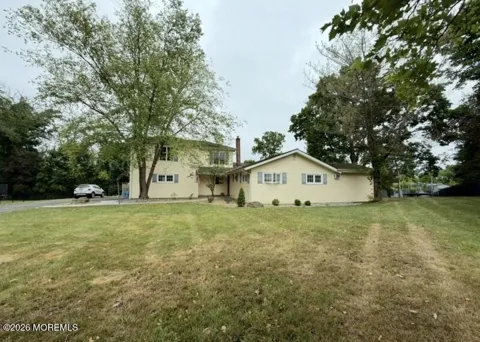 24 Beardslee Road