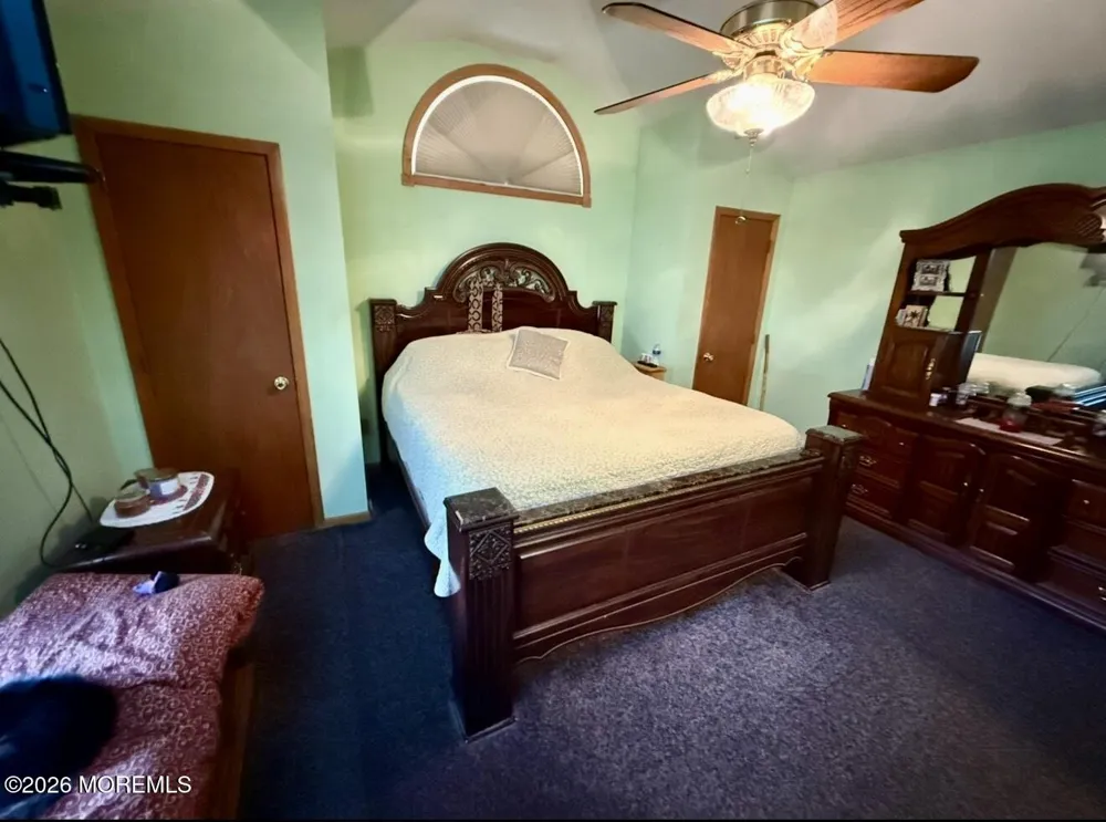 24 Beardslee Road Millstone, NJ 08844