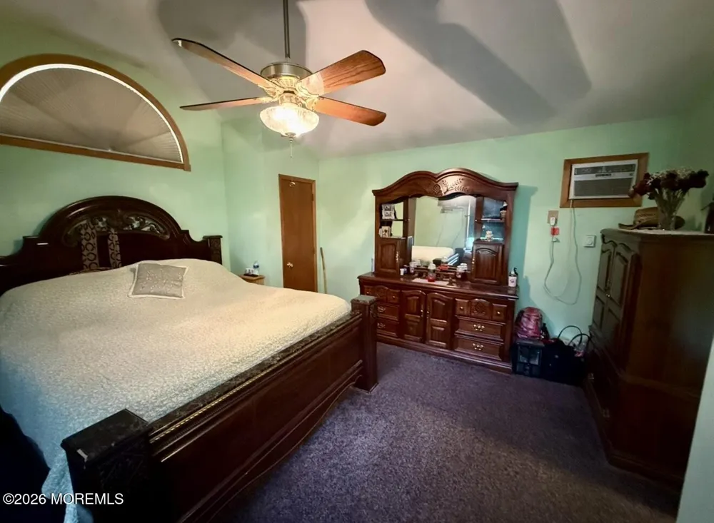 24 Beardslee Road Millstone, NJ 08844