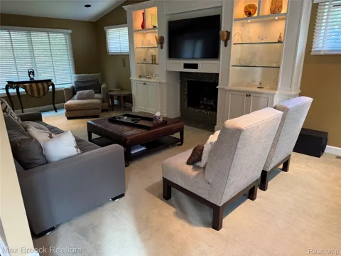 3958 Winterset Court