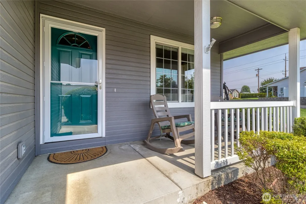727 SE Magnoni Drive College Place, WA 99324
