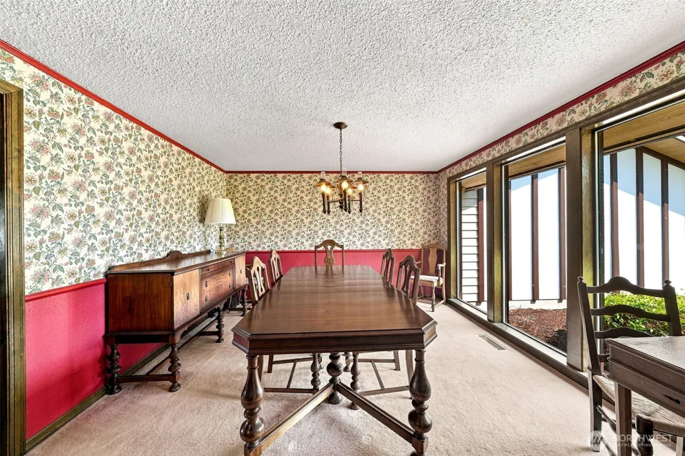 18916 SE 440th Street Enumclaw, WA 98022
