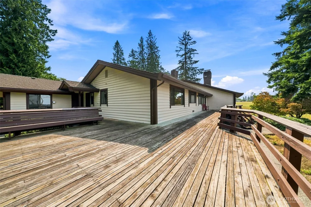 18916 SE 440th Street Enumclaw, WA 98022