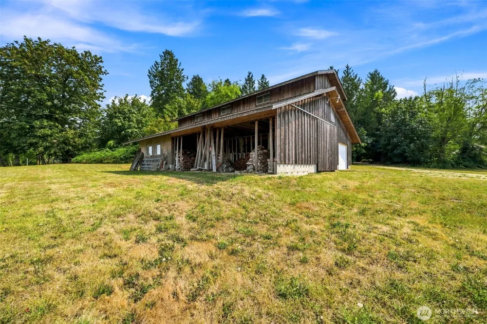 18916 SE 440th Street Enumclaw, WA 98022