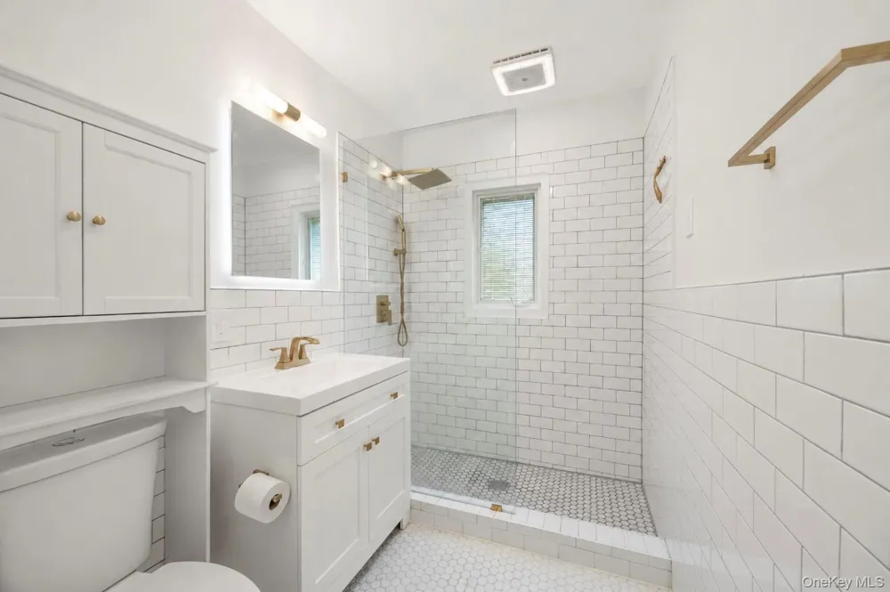 6339 77th Place Middle Village, NY 11379
