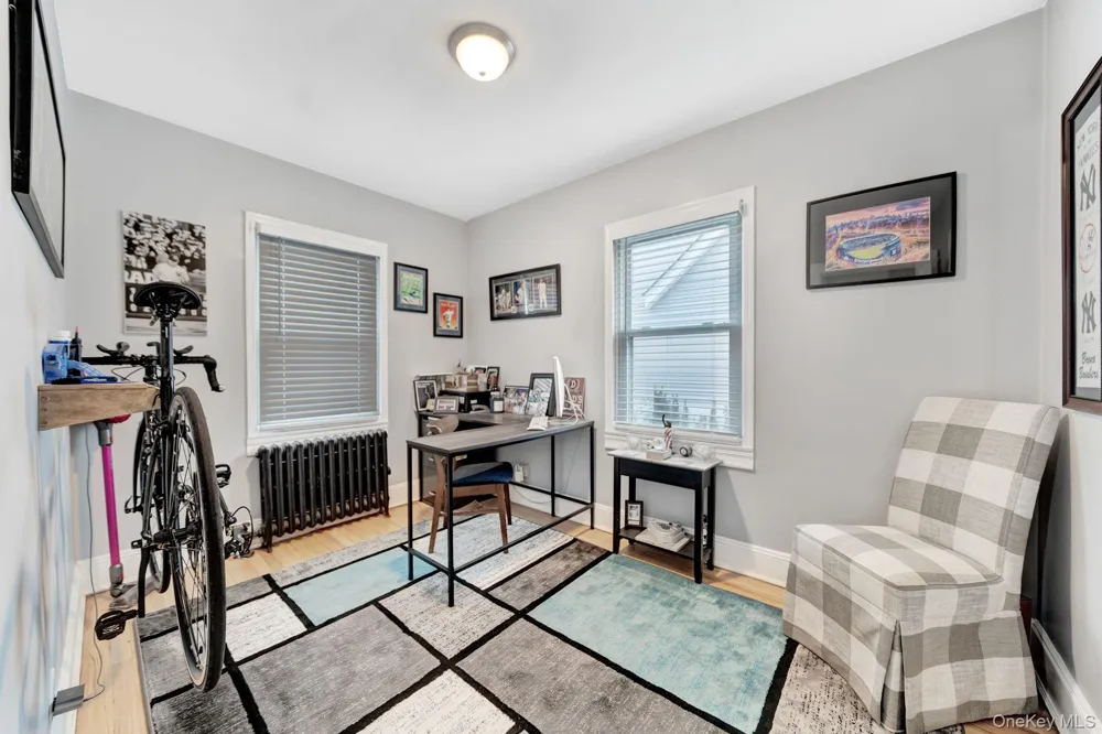 19 Westmoreland Road Merrick, NY 11566
