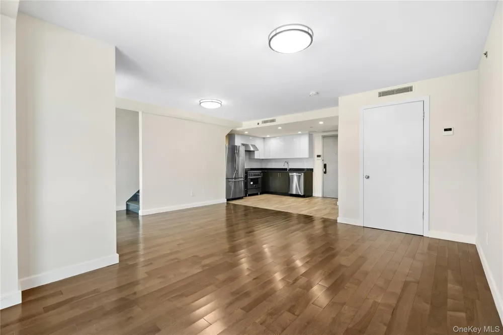 97-45 63rd Drive #7A Rego Park, NY 11374