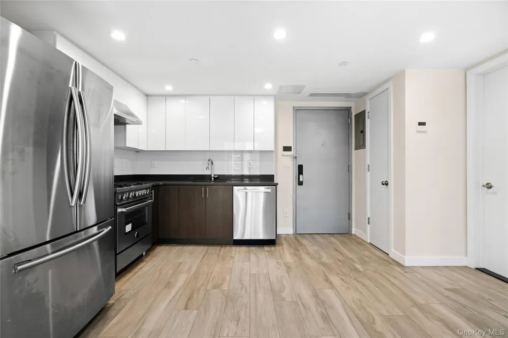 97-45 63rd Drive #7A Rego Park, NY 11374