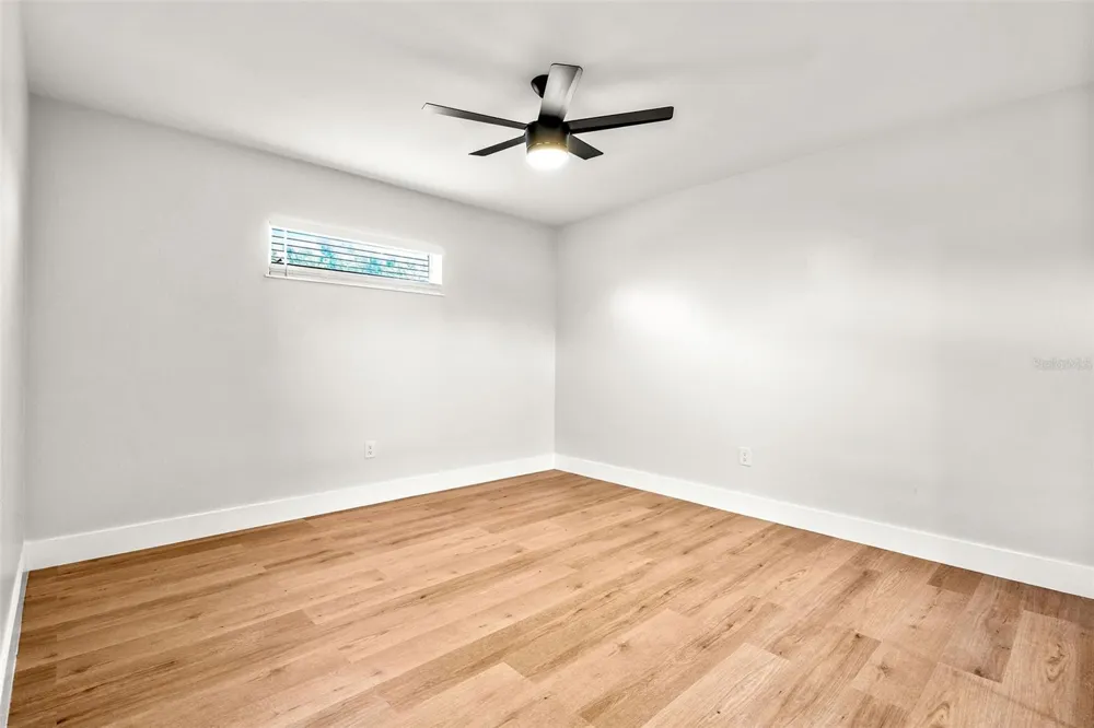 300 S NIMBUS AVENUE #3 Clearwater, FL 33765
