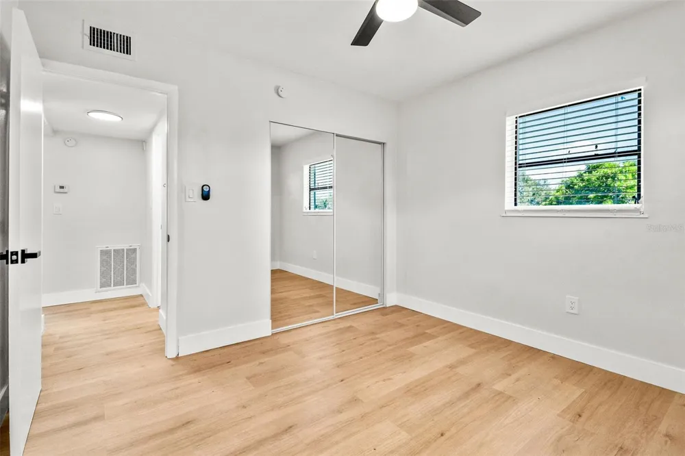 300 S NIMBUS AVENUE #3 Clearwater, FL 33765