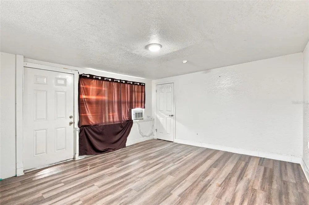 1150 PLATEAU AVENUE Lakeland, FL 33815