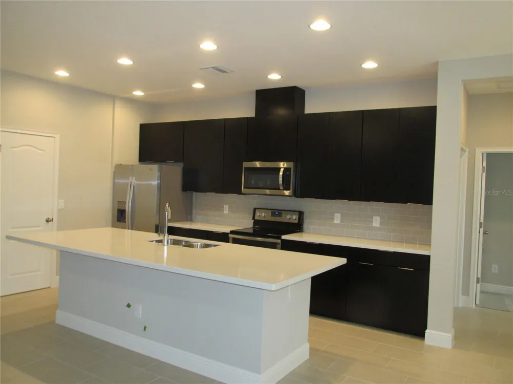 7252 BACKWOODS TRAIL Windermere, FL 34786