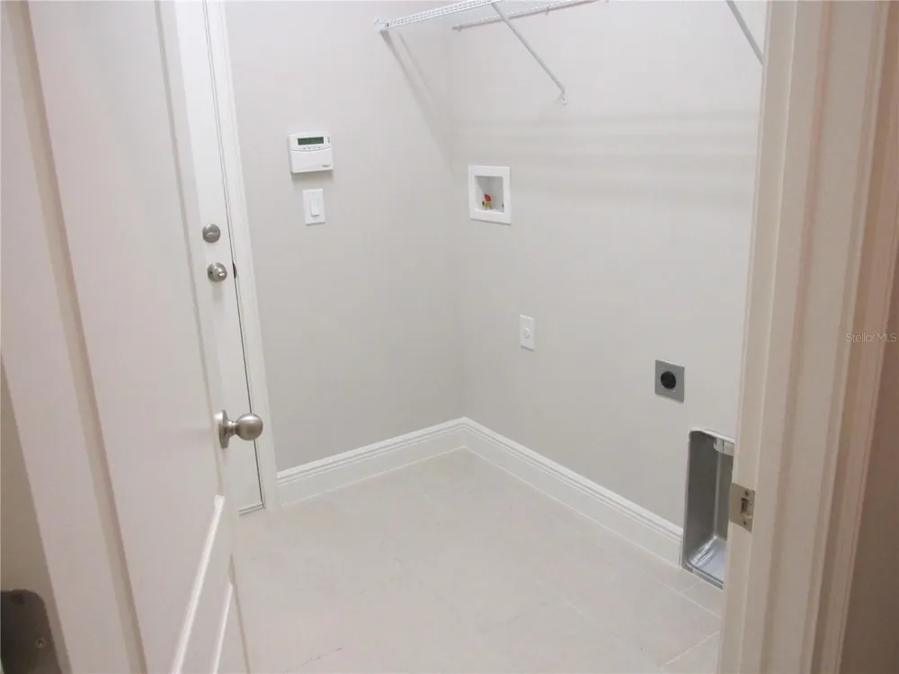7252 BACKWOODS TRAIL Windermere, FL 34786