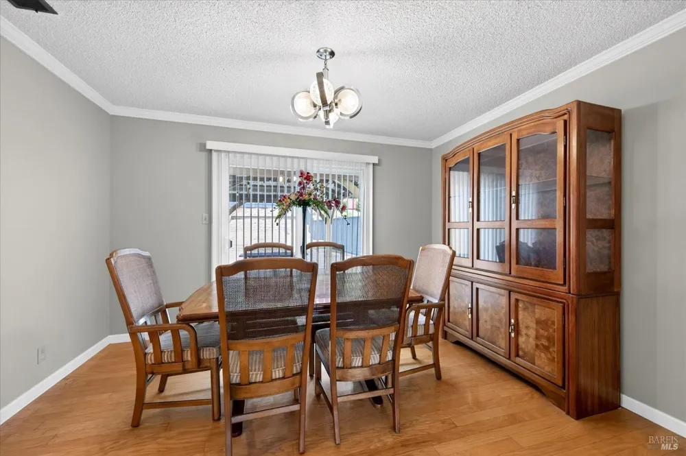 228 Valencia Street Vallejo, CA 94591