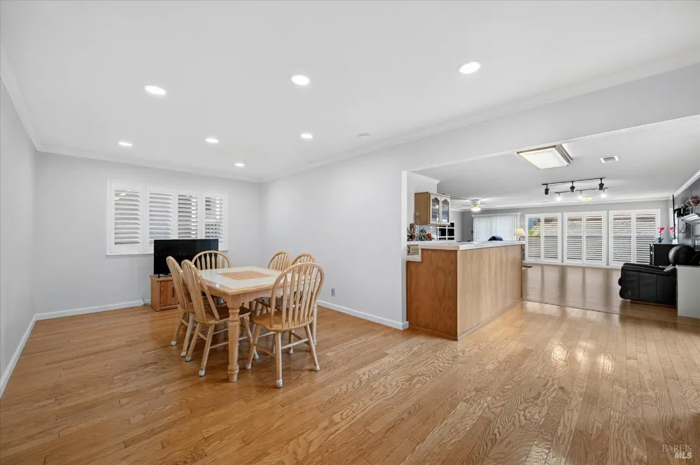 228 Valencia Street Vallejo, CA 94591