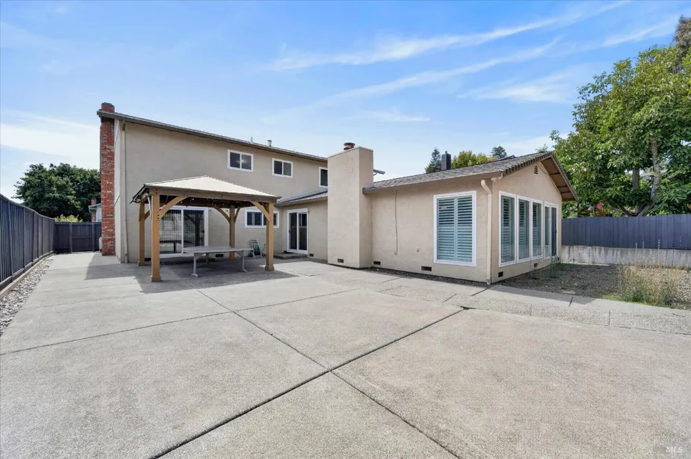 228 Valencia Street Vallejo, CA 94591