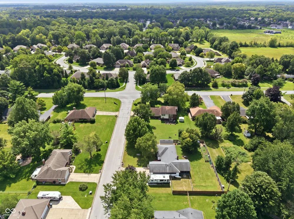 1018 Kingsway Drive Avon, IN 46123
