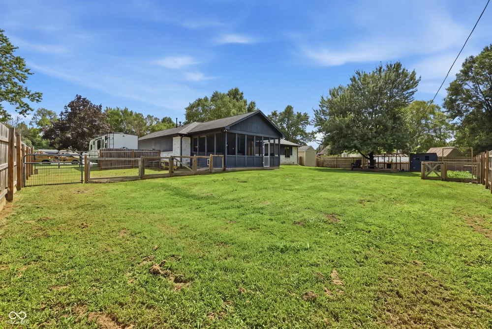 1018 Kingsway Drive Avon, IN 46123